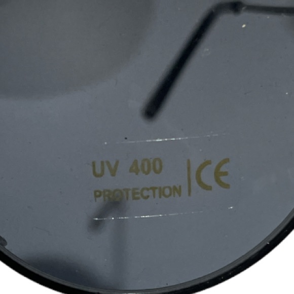 Petals and Peacocks Mathilda Round Sunglasses Black - Picture 3 of 3